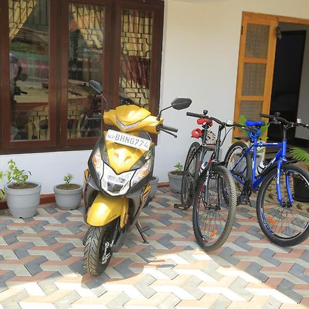 ג'פנה Golden Star Guest House מראה חיצוני תמונה