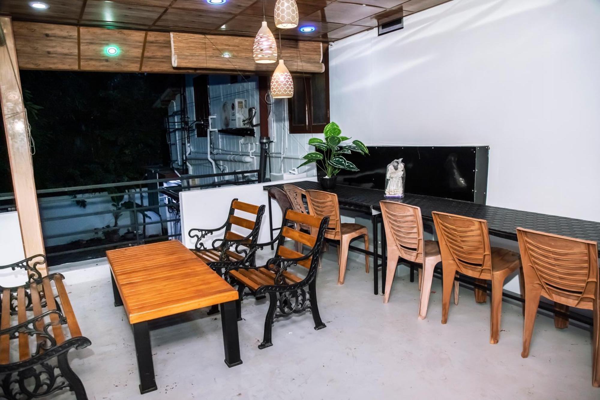 ג'פנה Golden Star Guest House מראה חיצוני תמונה