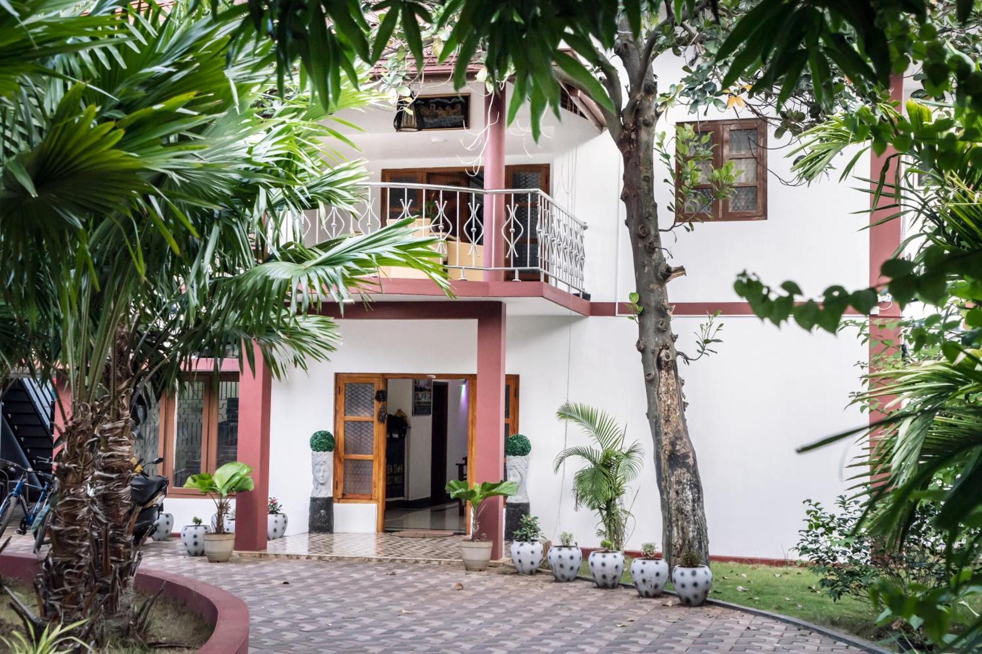 ג'פנה Golden Star Guest House מראה חיצוני תמונה